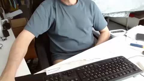 Snapshot of tomtom02029 chatting on 03/05/26, 11:28 Tom online show from 03/05/26, 11:28