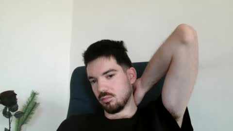 Snapshot of tomylind chatting on 04/21/26, 10:32 Onlyfans - Tomylind keep you in touch there online show from 04/21/26, 10:32