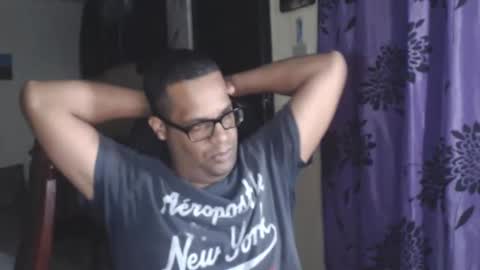 Antonio online show from 11/12/25, 02:23