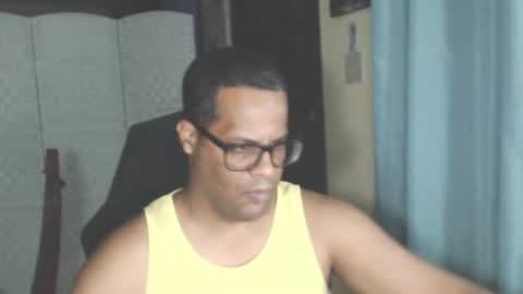 Snapshot of toni2814 chatting on 05/01/26, 02:49 Antonio online show from 05/01/26, 02:49