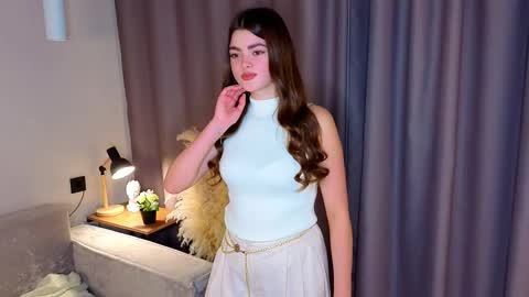 Snapshot of tonibishop chatting on 10/01/25, 12:33 tonibishop online show from 10/01/25, 12:33