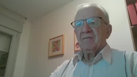 Snapshot of tonicaxondo_22 chatting on 10/03/25, 07:44 tonicaxondo_22 online show from 10/03/25, 07:44