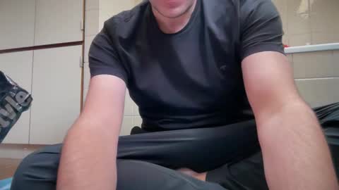 Snapshot of tonisun chatting on 02/17/26, 11:29 tonisun online show from 02/17/26, 11:29