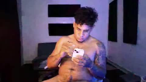 Snapshot of tony19c chatting on 01/07/25, 12:03 toni online show from 01/07/25, 12:03