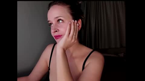 Snapshot of tony_and_alice chatting on 03/12/25, 08:41 Tony and Alice online show from 03/12/25, 08:41