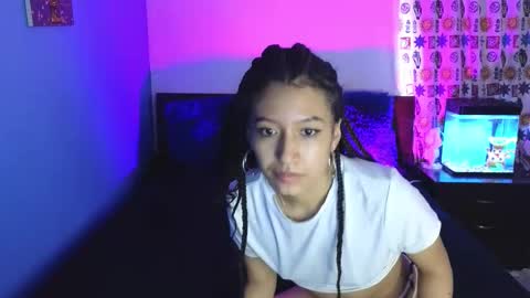 Snapshot of tony_and_sophia chatting on 11/21/25, 11:31 Sophia Tony online show from 11/21/25, 11:31