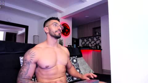 tony muscle1 online show from 02/07/25, 01:15