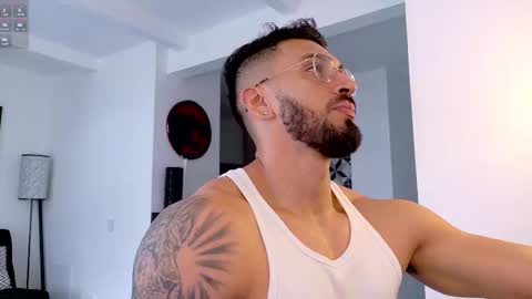 tony muscle1 online show from 11/22/25, 08:52