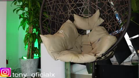 tony online show from 02/08/25, 07:16