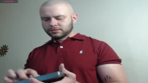 Snapshot of tony_white_7 chatting on 04/06/26, 11:49 TONY online show from 04/06/26, 11:49