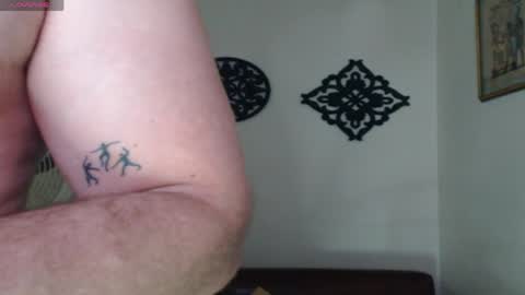 Snapshot of tony_white_7 chatting on 04/13/26, 11:54 TONY online show from 04/13/26, 11:54