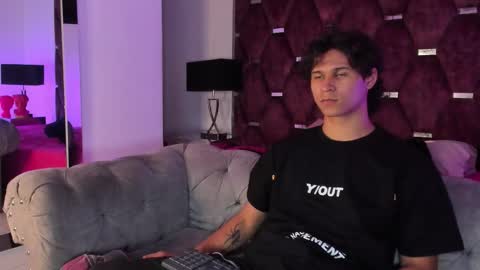 Snapshot of tonybenedetti chatting on 12/22/25, 09:23 Tony Benedetti online show from 12/22/25, 09:23