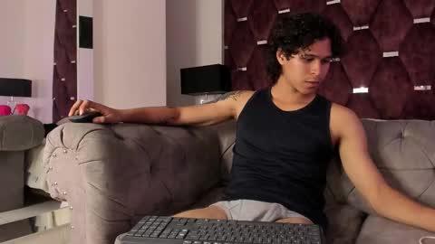 Snapshot of tonybenedetti chatting on 01/09/26, 07:37 Tony Benedetti online show from 01/09/26, 07:37