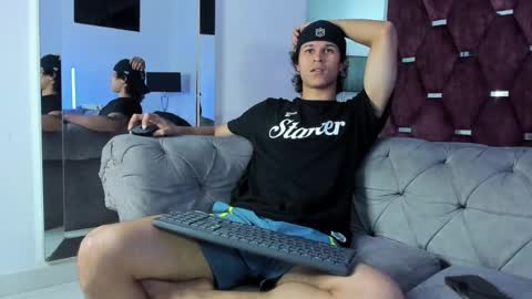 Snapshot of tonybenedetti chatting on 02/28/26, 08:43 Tony Benedetti online show from 02/28/26, 08:43