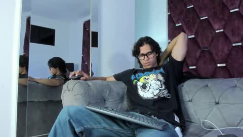 Snapshot of tonybenedetti chatting on 03/05/26, 08:16 Tony Benedetti online show from 03/05/26, 08:16