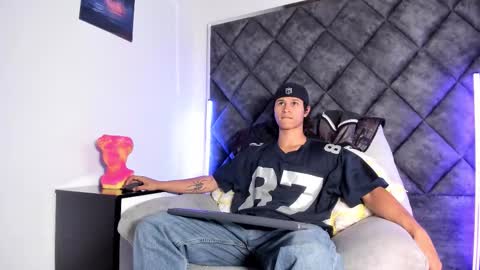 Snapshot of tonybenedetti chatting on 03/20/26, 10:31 Tony Benedetti online show from 03/20/26, 10:31