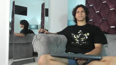 Snapshot of tonybenedetti chatting on 03/31/26, 09:04 Tony Benedetti online show from 03/31/26, 09:04