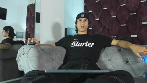 Snapshot of tonybenedetti chatting on 04/09/26, 08:14 Tony Benedetti online show from 04/09/26, 08:14