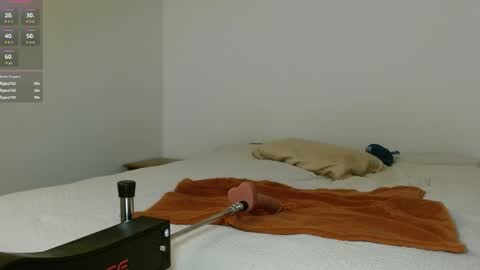 Snapshot of tonycrd chatting on 11/16/25, 09:04 tonycrd online show from 11/16/25, 09:04