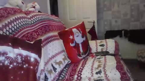 tonygibbson62 online show from 12/30/24, 03:14