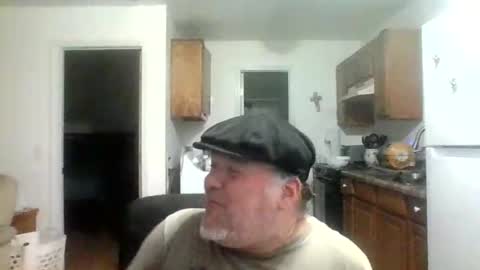 Snapshot of tonyguidofloyd chatting on 05/21/26, 04:19 Tony Floyd online show from 05/21/26, 04:19