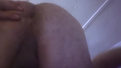 Snapshot of tonymontana10863088 chatting on 01/05/25, 06:35 tonymontana10863088 online show from 01/05/25, 06:35