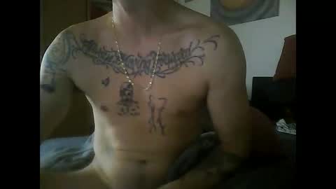 Snapshot of tonystrawberry chatting on 10/11/25, 01:49 tonystrawberry online show from 10/11/25, 01:49