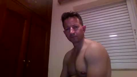 Snapshot of toofabb123456 chatting on 09/11/25, 12:22 toofabb123456 online show from 09/11/25, 12:22