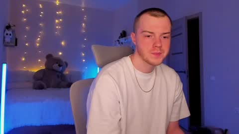 toohornyserj online show from 12/09/24, 08:33