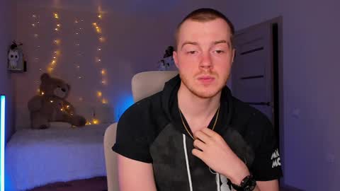 toohornyserj online show from 12/12/24, 07:59