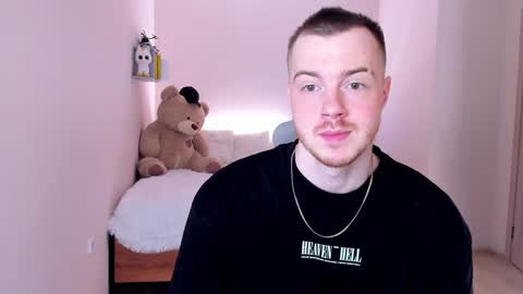 toohornyserj online show from 01/11/25, 12:12