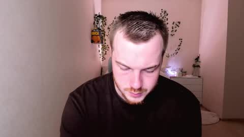 toohornyserj online show from 11/23/25, 09:36