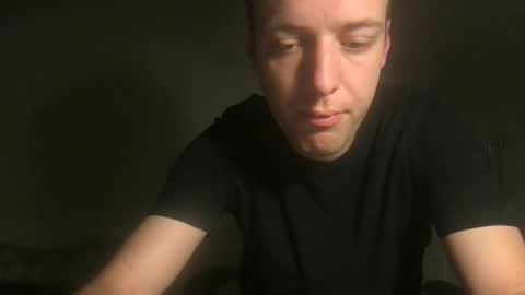 Max online show from 09/28/25, 04:40