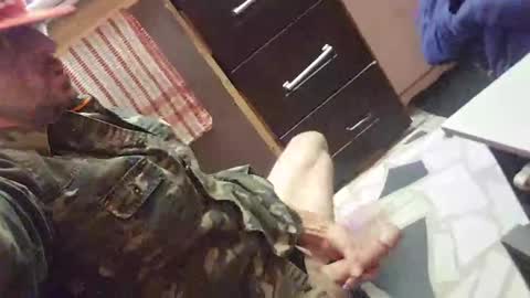 tooshort30w59675 online show from 10/02/25, 10:39