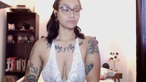 Snapshot of toothyy chatting on 02/28/25, 02:20 toothyy online show from 02/28/25, 02:20