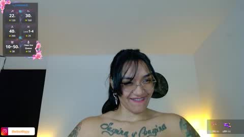 Snapshot of toothyy chatting on 09/26/25, 12:09 toothyy online show from 09/26/25, 12:09