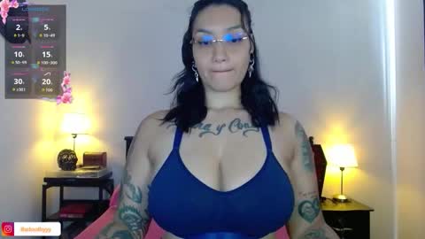 Snapshot of toothyy chatting on 10/16/25, 12:28 toothyy online show from 10/16/25, 12:28