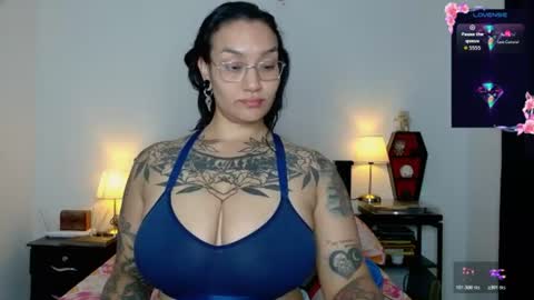 Snapshot of toothyy chatting on 07/18/26, 10:46 toothyy online show from 07/18/26, 10:46