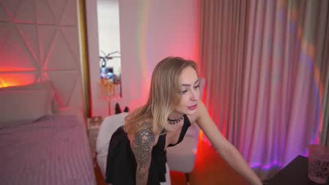 top_grace online show from 03/10/26, 03:11