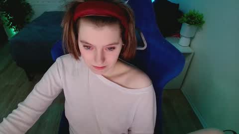 topcranberry online show from 12/15/25, 02:16