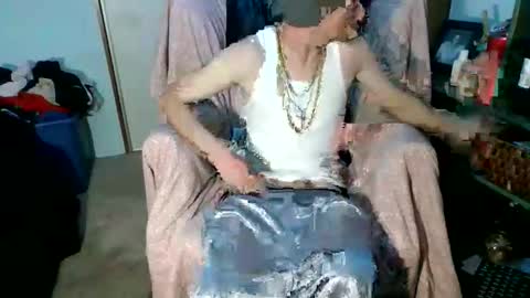 SagMeOreduceMe online show from 11/26/25, 08:48