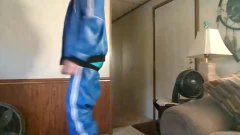 SagMeOreduceMe online show from 11/28/25, 09:17