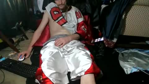 Snapshot of topdogintraining93 chatting on 12/19/25, 02:24 SagMeOreduceMe online show from 12/19/25, 02:24