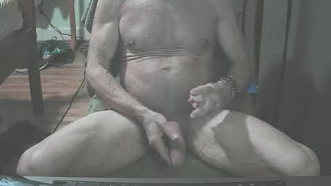 Snapshot of topfortwinks chatting on 02/16/26, 05:03 topfortwinks online show from 02/16/26, 05:03