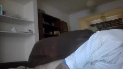 Snapshot of topfoxs30 chatting on 10/20/25, 03:56 topfoxs30 online show from 10/20/25, 03:56