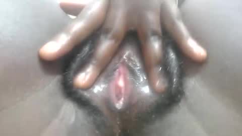 Snapshot of topgyal999 chatting on 05/05/26, 10:18 topgyal999 online show from 05/05/26, 10:18