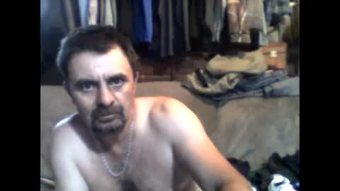 Snapshot of topnotch55xx chatting on 06/11/26, 01:05 topnotch55xx online show from 06/11/26, 01:05