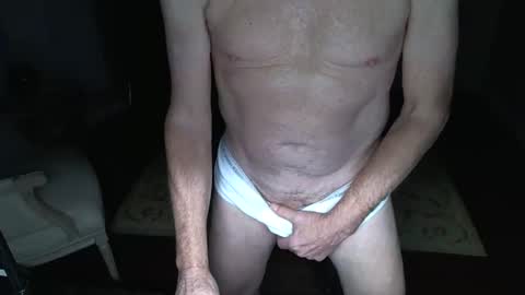 Snapshot of tops10ss chatting on 02/10/25, 01:35 tops10ss online show from 02/10/25, 01:35