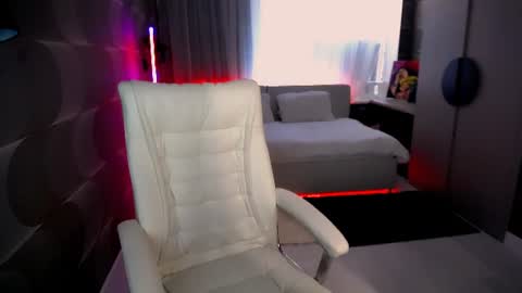 tori_blond online show from 07/03/26, 07:04