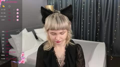 Tori online show from 11/15/25, 01:58